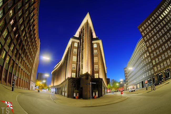 Chilehaus zur blauen Stunde